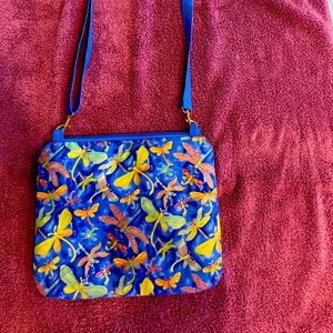 Darren Otis travel tote